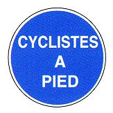 Le cycliste est un piéton lorsqu'il conduit son vélo à la main (R412-34) Le cycliste est un piéton lorsqu'il conduit son vélo à la main (R412-34)